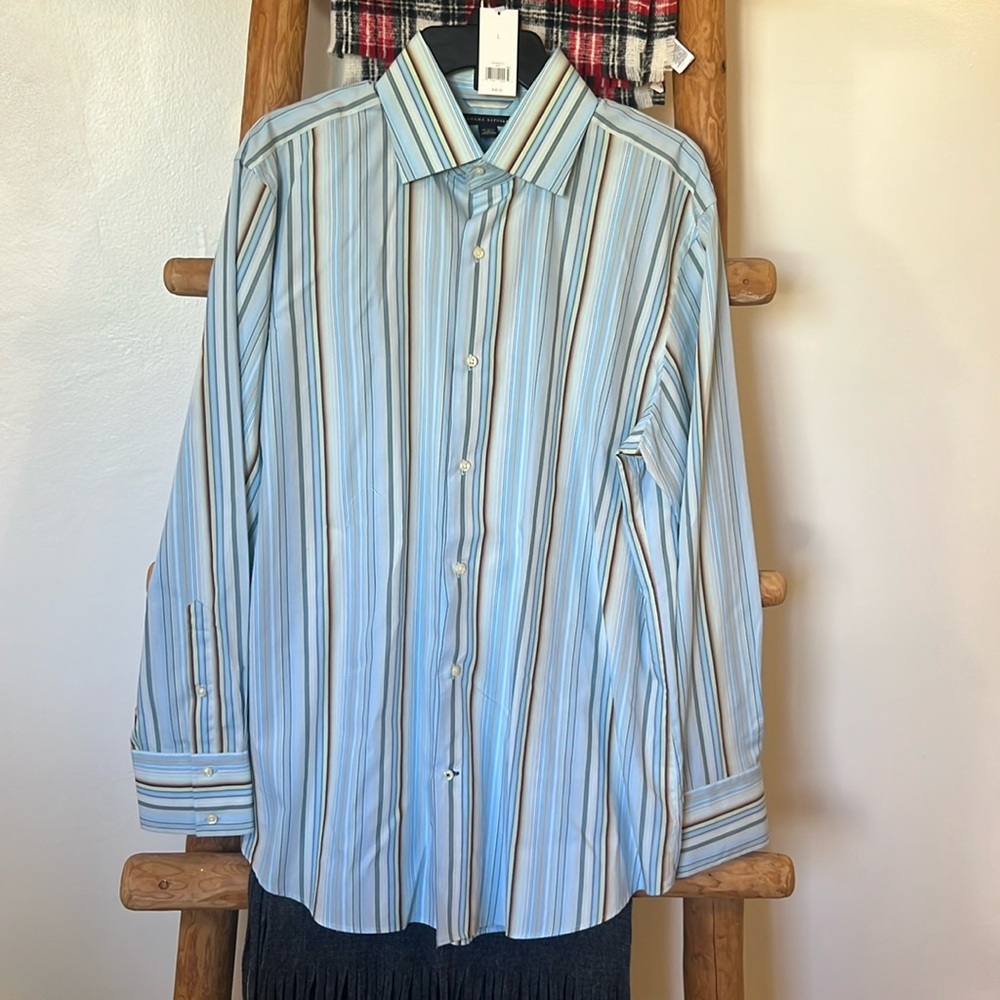 NWTs ! Banana Republic Men’s Button Down